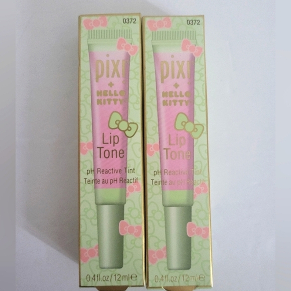 Brand new in box - Pixi + Hello Kitty Lip Tone (set of 2) - Picture 1 of 5